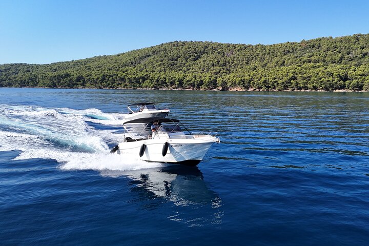 Blue Bay Snorkeling & Cocktails 3 Islands Speedboat Tour