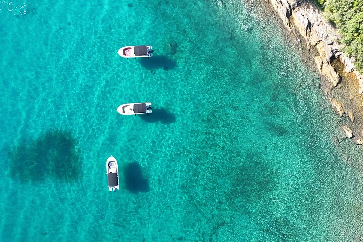 Blue Bay Snorkeling & Cocktails 3 Islands Speedboat Tour