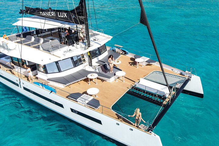 Balos & Gramvousa: Cruise with Meals, Drinks & Transfer