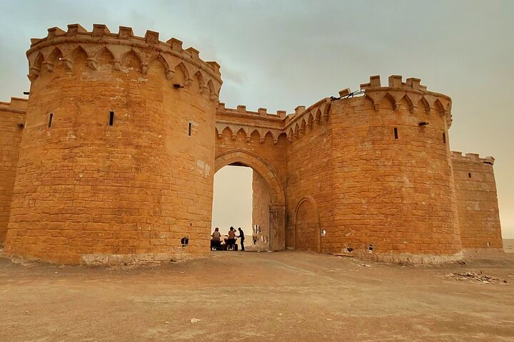 Adventure Tour in the South Tunisian Oasis and Desert and Cinema
