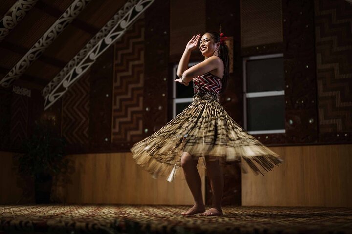 Te Puia: Te Pō Indigenous Evening Experience with Dinner