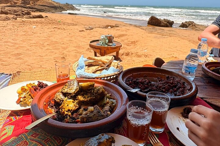 Essaouira Waterfall Hike & Coastal Walk with Tagine, Fishing