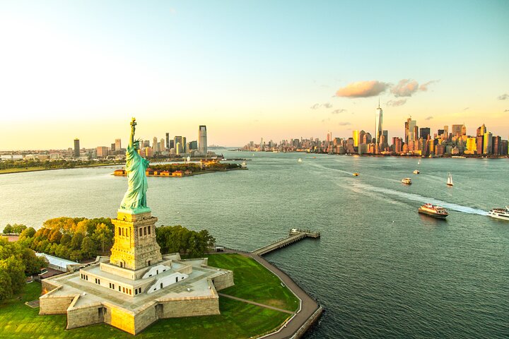 Statue of Liberty & Ellis Island Tour with Reserved Ferry Entry