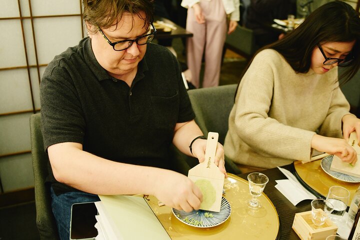 Premium Unagi Dining with Live Chef Demonstration Near Tokyo