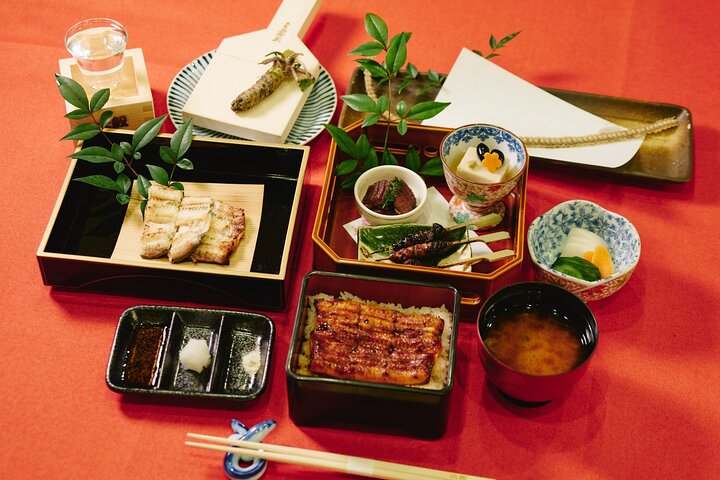 Premium Unagi Dining with Live Chef Demonstration Near Tokyo