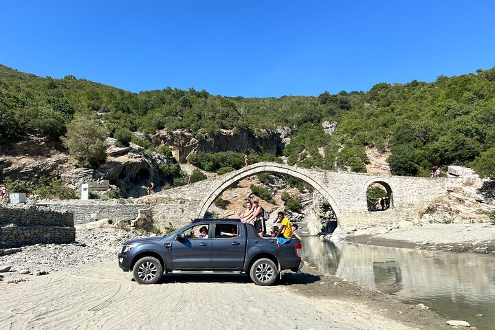 Sarande: Permet 4x4 Tour, Rafting and Thermal baths