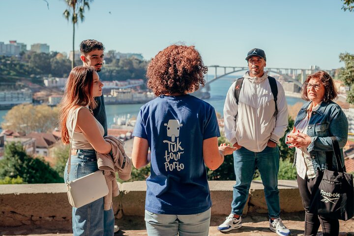 Discover Porto & Gaia Highlights by Private Tuk Tuk (2–4H)
