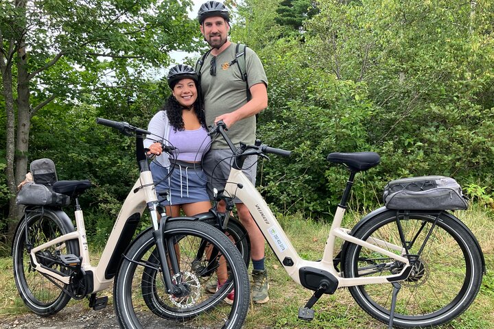 Acadia National Park Premium Specialized E-Bike Rental