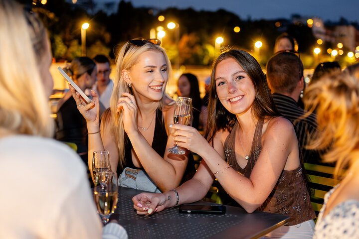 Unlimited Prosseccoo, Beer, Aperol & Limoncello Spritz Cruise