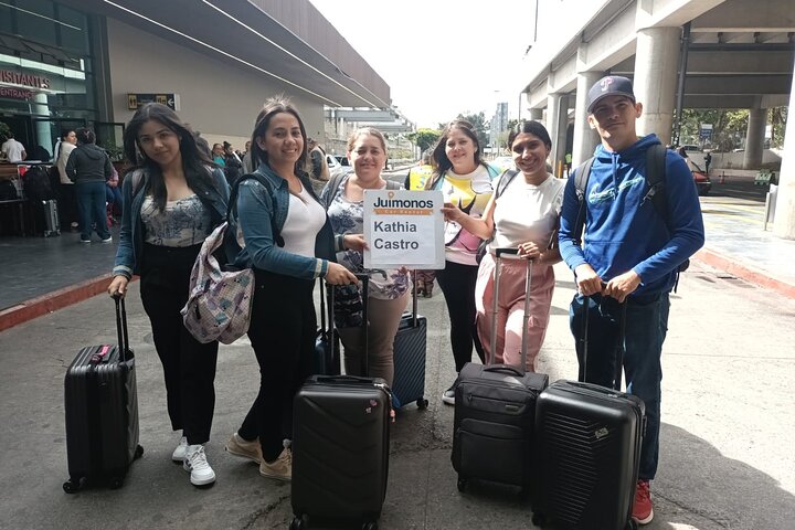 Private transfer from Panajachel to Antigua Guatemala