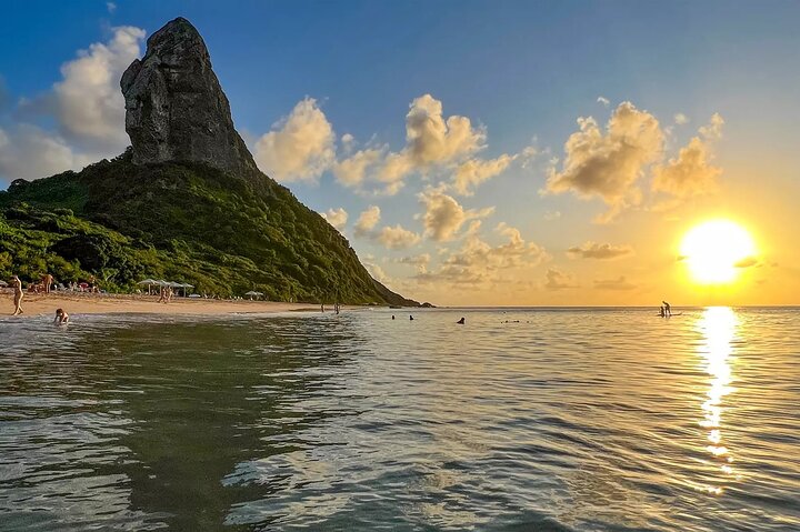 Canoa Havaiana Adventure – Fernando of Noronha Experience