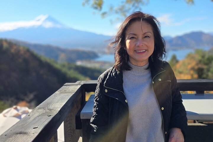 Locally Owned: Private Mt. Fuji Icons & Hidden Gems (Kawaguchiko)
