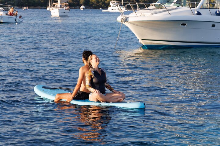 Private escape to discover Cannes & Lerins islands from the sea