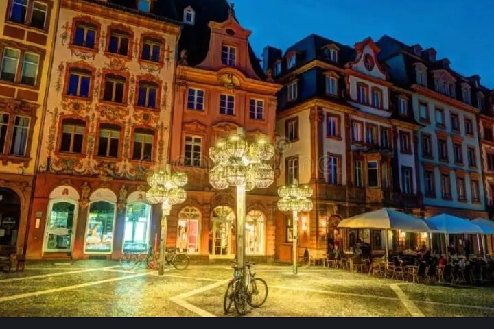 Evening walking tour of Mainz Rhine bank and Old Town