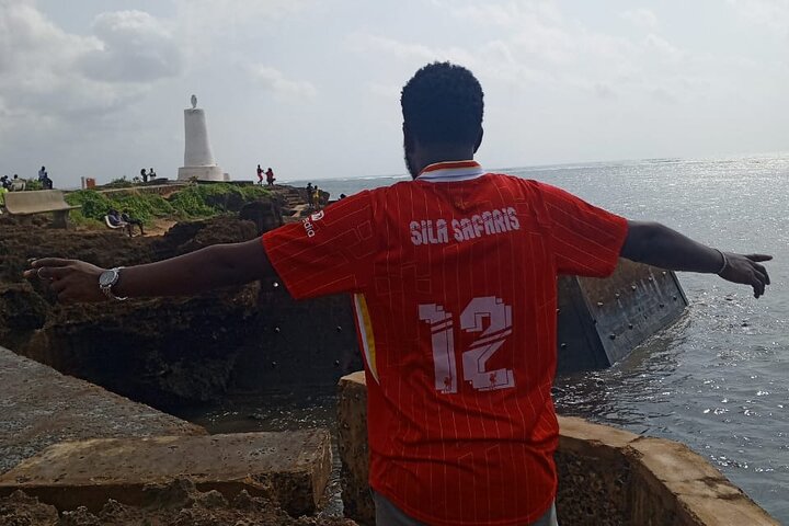 Malindi Explorer: City Tour & Mambrui Sand Dunes Adventure