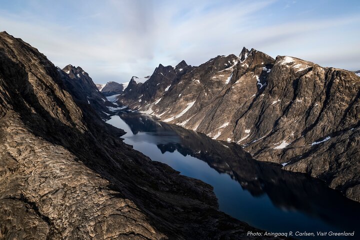 Nuuk City Highlights by Car with Greenlandic Tasting