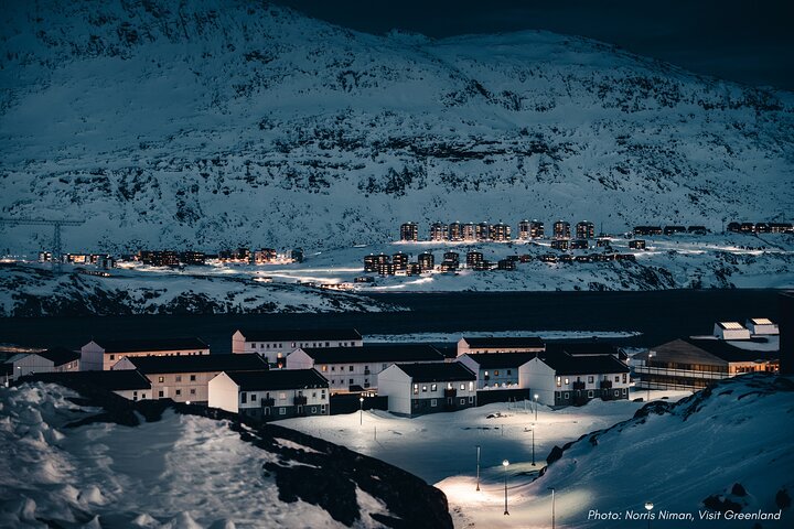 Nuuk City Highlights by Car with Greenlandic Tasting