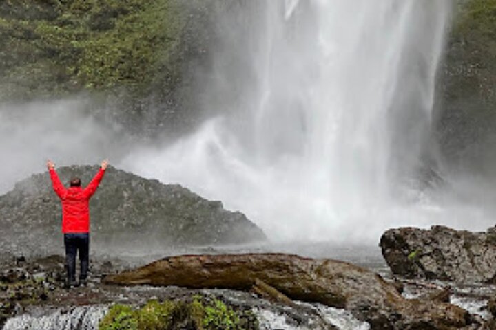 Portland to Multnomah Falls a Waterfall Tour of 5 Falls and More