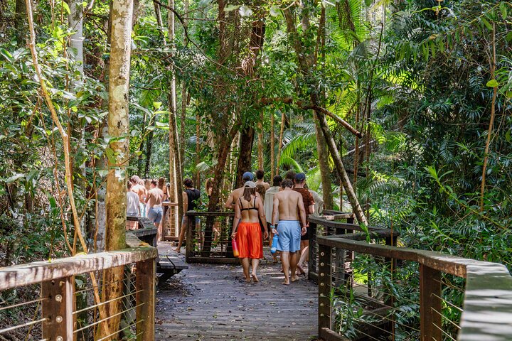 Pippies 3 Day/2 Night K'gari (Fraser Island) Adventure