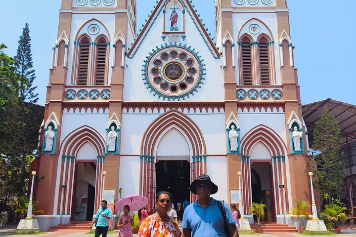 Pondi Marvels: Auroville & French Colony Tour from Trichy