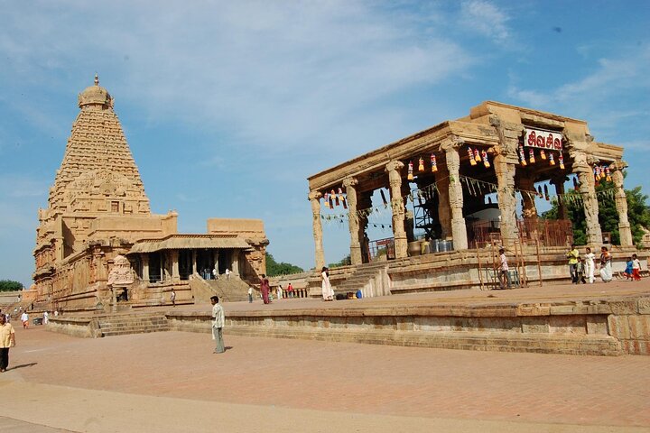 Heritage Trail: Thanjore & Velankanni Excursion From Trichy