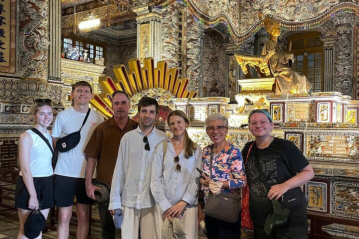 Hue city Deluxe Group Tour (Daily Tour-12 pax max)