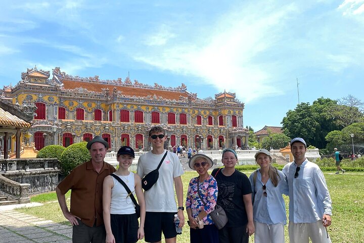 Hue city Deluxe Group Tour (Daily Tour-12 pax max)