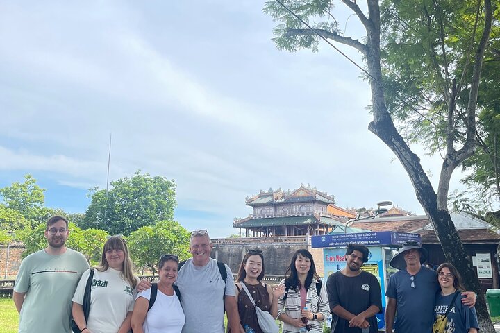 Hue city Deluxe Group Tour (Daily Tour-12 pax max)