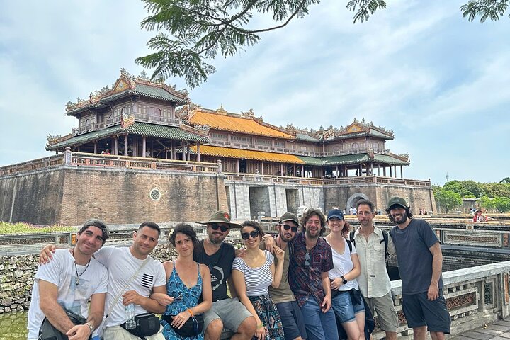 Hue city Deluxe Group Tour (Daily Tour-12 pax max)
