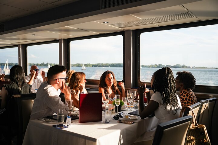 Toronto Premier Dinner Cruise on Odyssey in Toronto Harbour