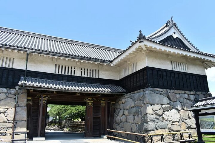 1 Day Tour From Nagano to Matsumoto Castle and Narai-Juku