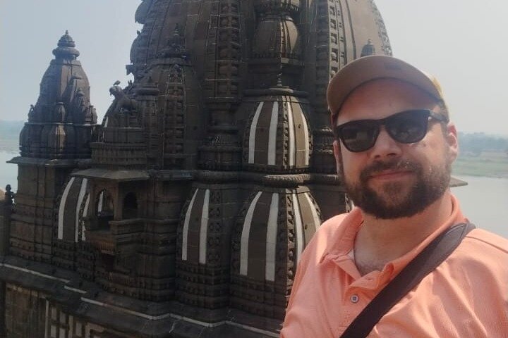 Indore to Mandu and Maheshwar: A Heritage Day Tour