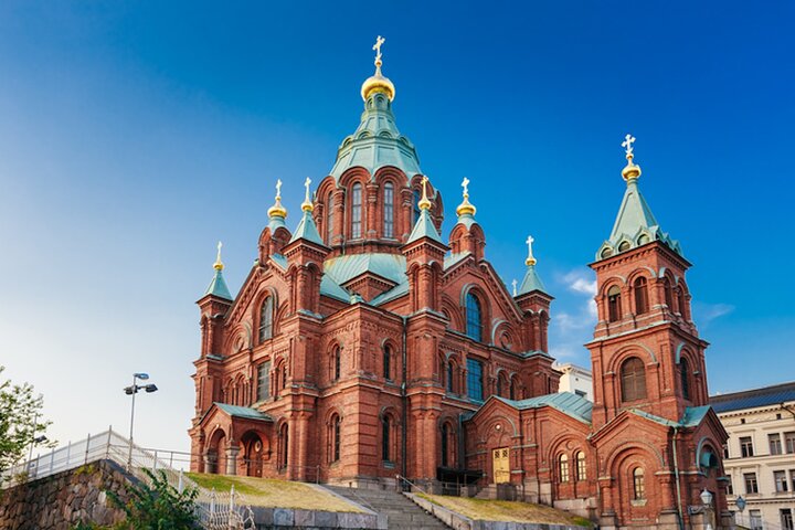Helsinki and Suomenlinna Day Tour with Ferry Ride