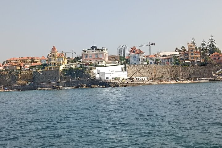 Cascais Coastal Secrets 90 Minute Cruise with Free Wine and Beer