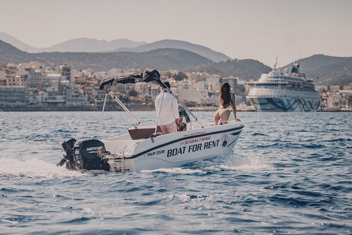 Private Boat Rental in Agios Nikolaos With Optional Skipper