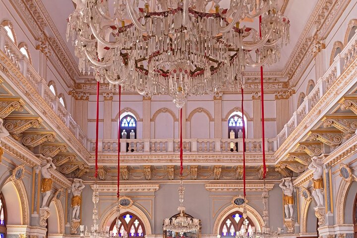 Bhuj, Rann of Kutch & Mandvi Beach: The Art, Craft & Nature Tour