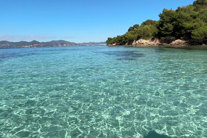 Cannes Private Boat Tour to the Lérins Islands – Relax & Snorkel