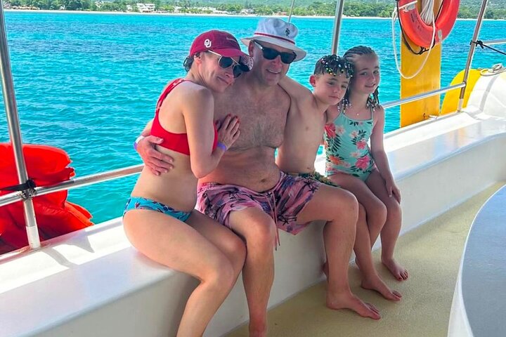 Negril: MORNING Catamaran Cruise Caves Swimming Reef Snorkeling