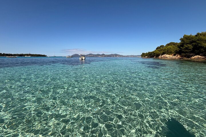 Cannes Private Boat Tour to the Lérins Islands – Relax & Snorkel