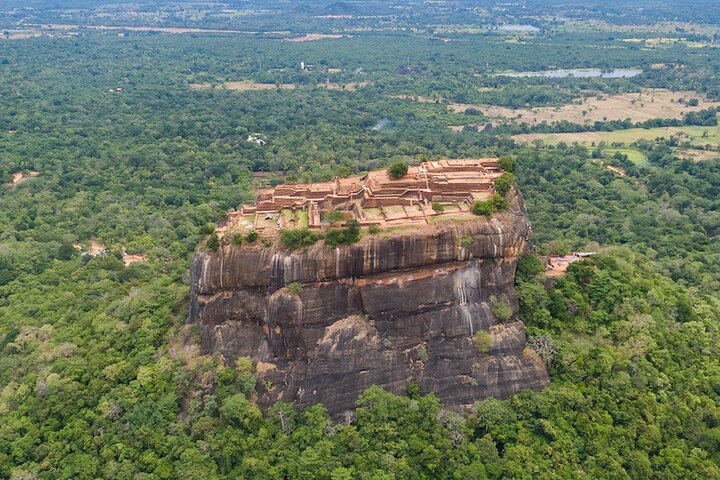 Sigiriya Rock Dambulla Cave Temple and Village Tour from Galle