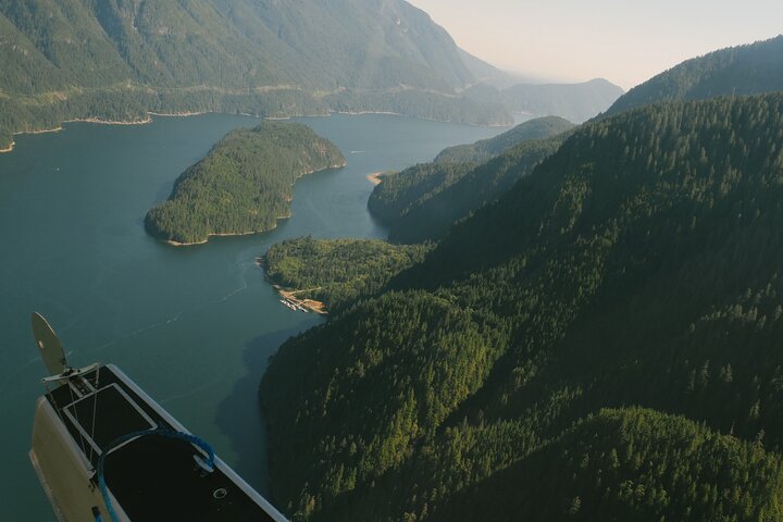 Vancouver Panorama Scenic Seaplane Tour