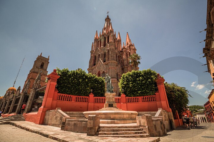 Private Tour to Dolores Hidalgo and San Miguel from Guanajuato