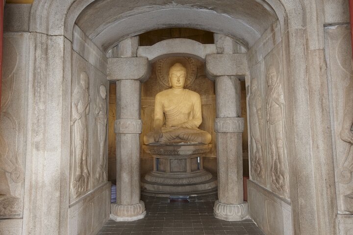 Gyeongju's Top Attractions on Private Tour with a Licensed guide