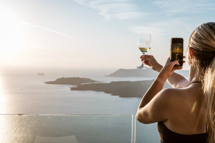 Santorini Wine Adventure with 12 Wine Tastings, Tapas and Sunset