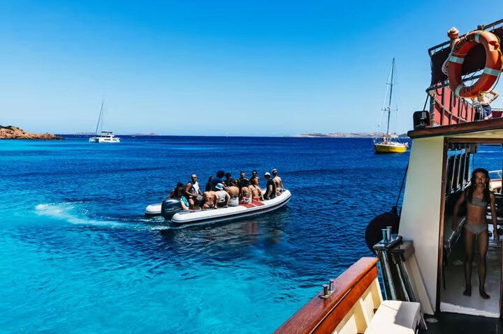 Boat Tour to Caprera and La Maddalena Archipelago
