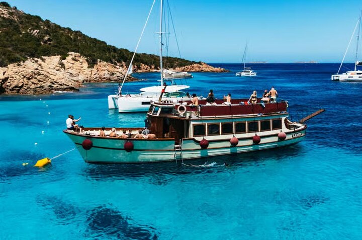 Boat Tour to Caprera and La Maddalena Archipelago