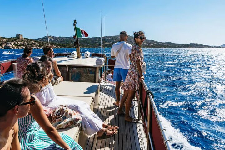 Boat Tour to Caprera and La Maddalena Archipelago