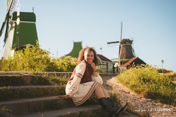 Private Photoshoot in Zaanse Schans with Windmills