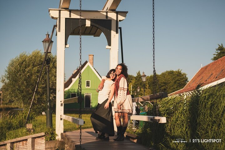 Private Photoshoot in Zaanse Schans with Windmills
