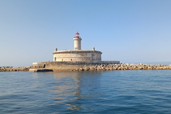 Cascais to Lisbon Sunset Cruise With Open Bar